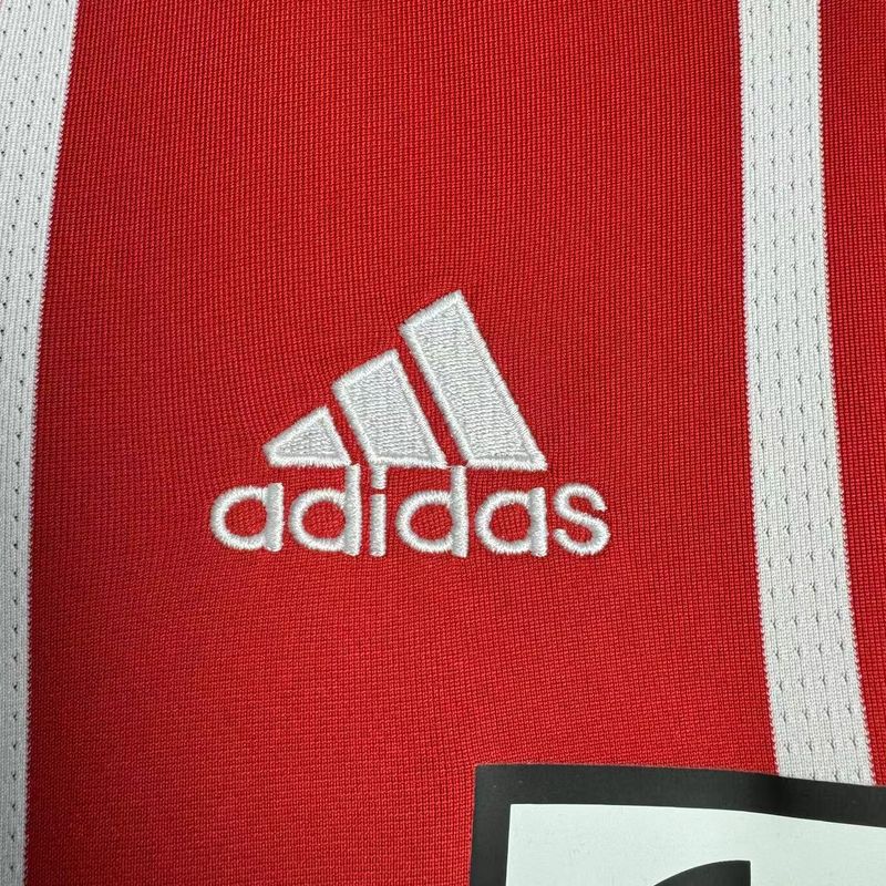 Bayern Munich 2017–2018 Retro Home Jersey
