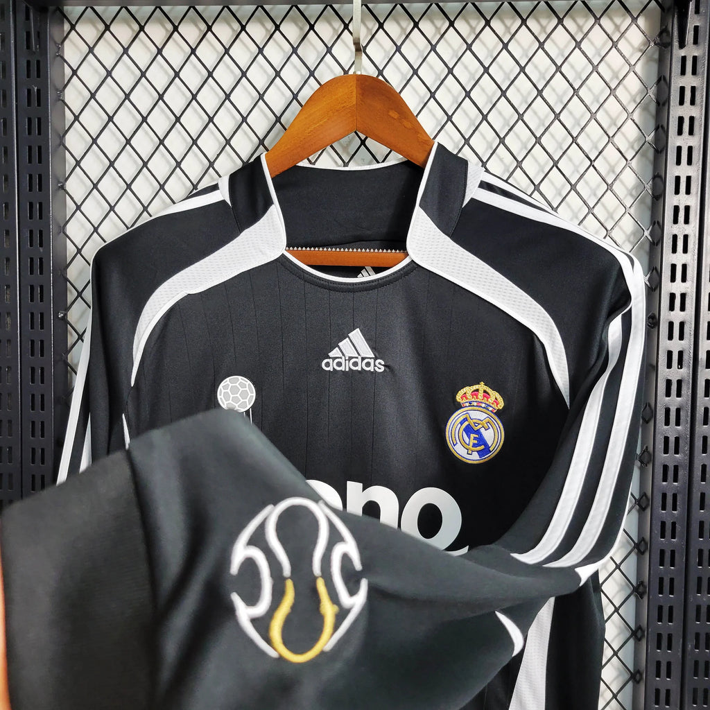 2006/07 Real Madrid Retro Away Black Long Sleeve Jersey UCL Patch Personalized