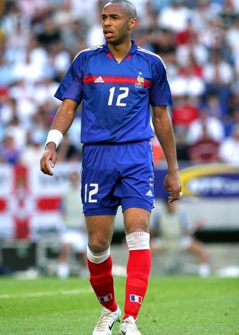 France 2004 Retro Home Jersey – Henry #12