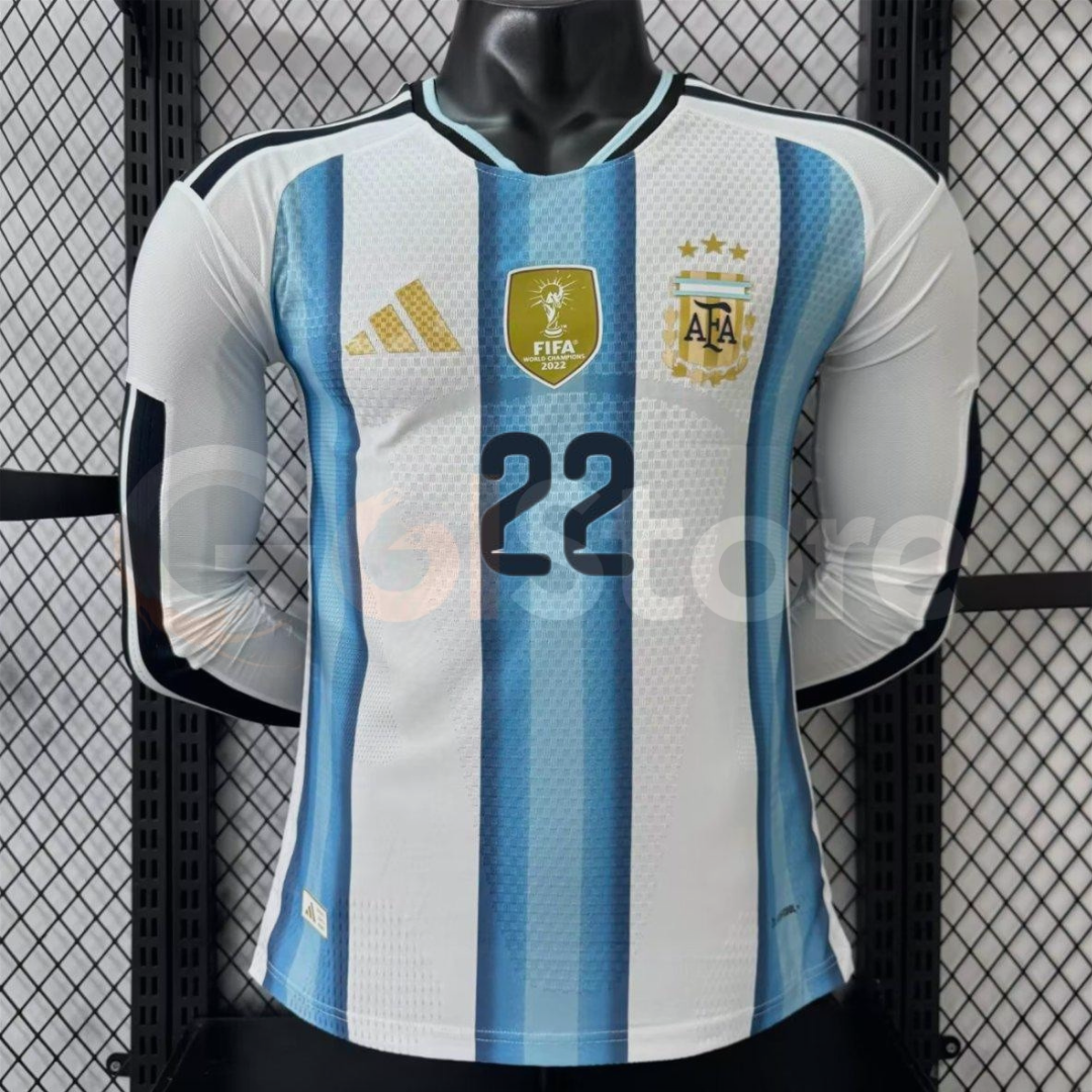 Argentina 25-26 Home Long Sleeve L. Martinez #22