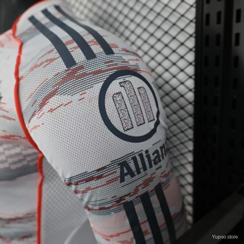 Bayern Munich 2025–2026 Away Long Sleeve Player Jersey