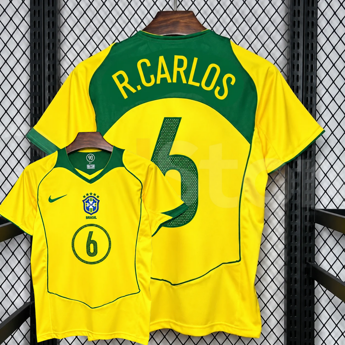 Brazil 2004 Retro Home Jersey – R. Carlos #6