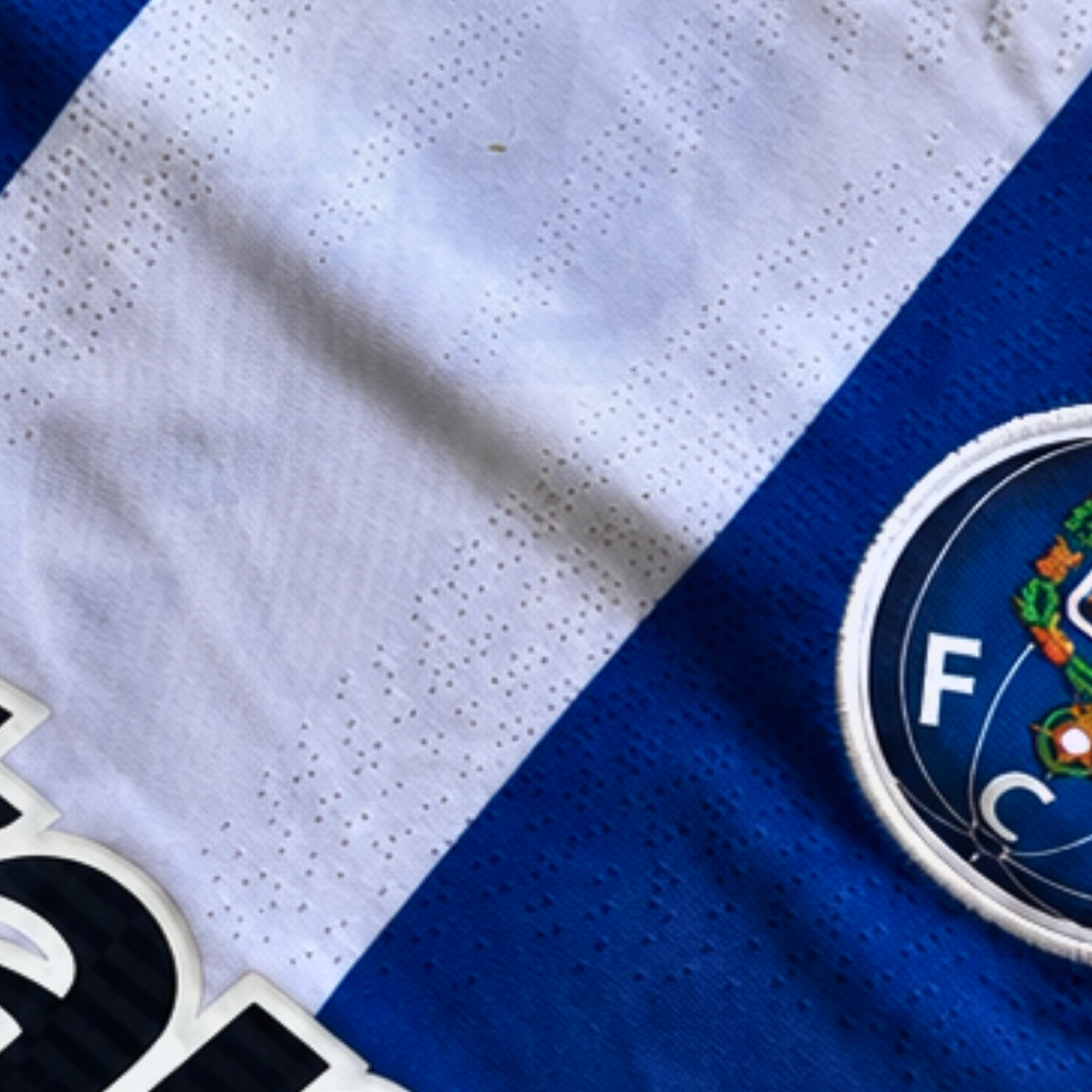 T. Silva Signed Porto Style 25/26 Football Jersey – Thiago Silva Collectible Fan Memorabilia