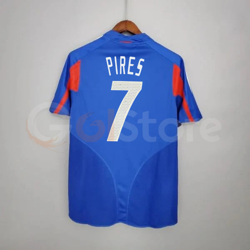 France 2004 Retro Home Jersey – Pirès #7