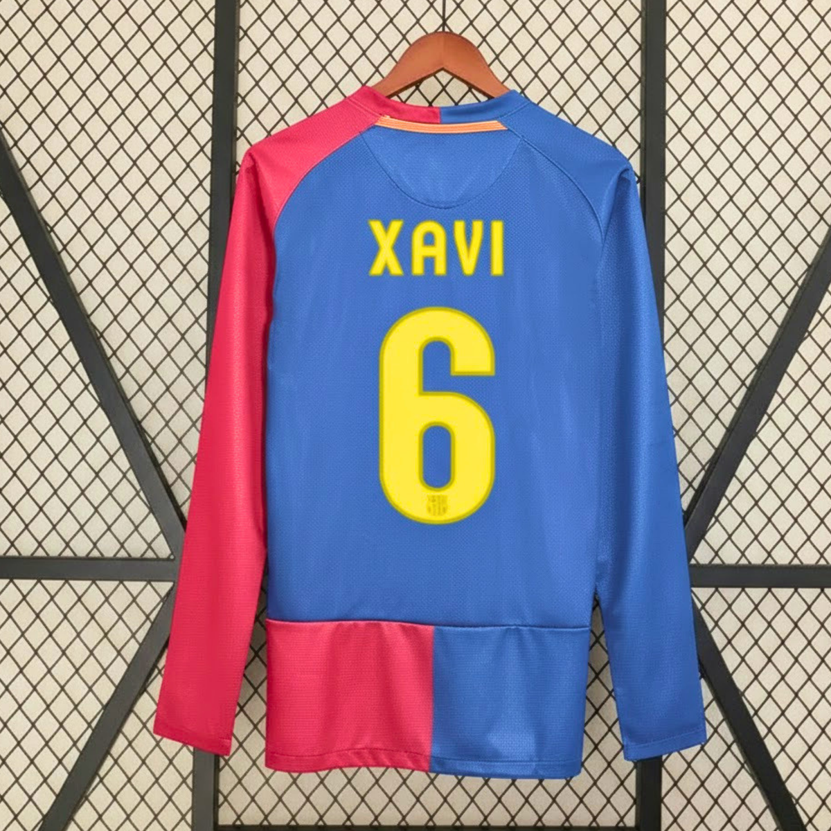 FC Barcelona 2008-09 Retro UCL Final Home Long Sleeve Jersey | #6 Xavi Hernández