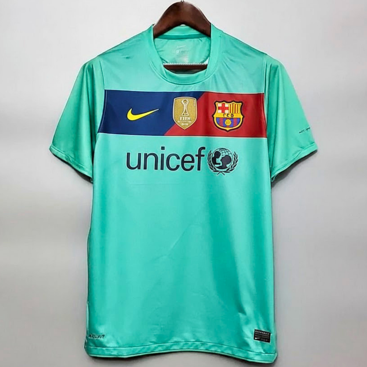 FC Barcelona 2009-10 Retro Green Away Jersey | #6 Xavi Hernández | La Liga & UCL