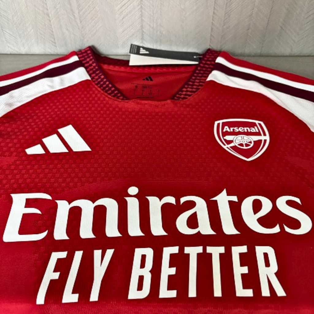 2026/27 Player Version Arsenal Home Football Jersey – Unisex Match Edition Shirt S–3XL