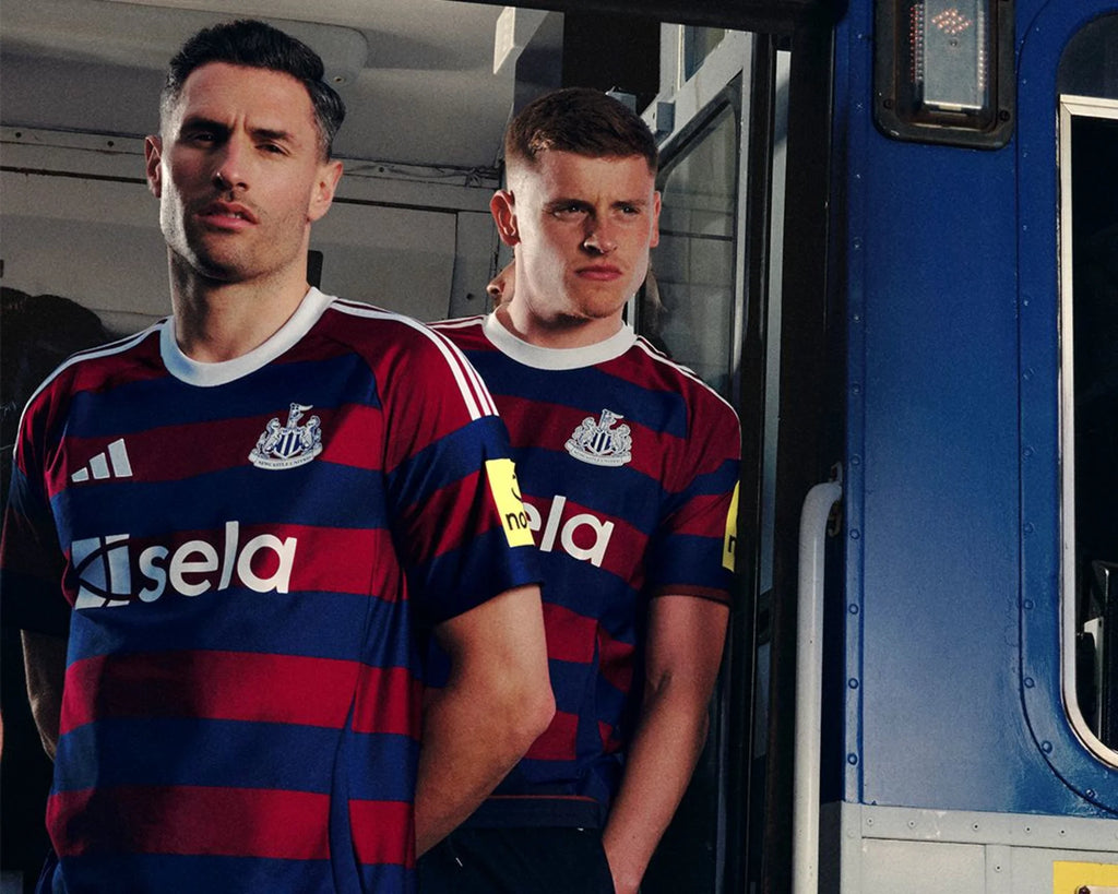 Newcastle United 2024–2025 Third Player Jersey