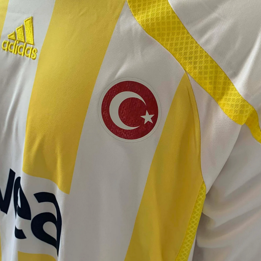 Fenerbahçe 2007-2008 Retro UCL Away Jersey #3 Roberto Carlos – Short Sleeve Classic Football Shirt S-2XL