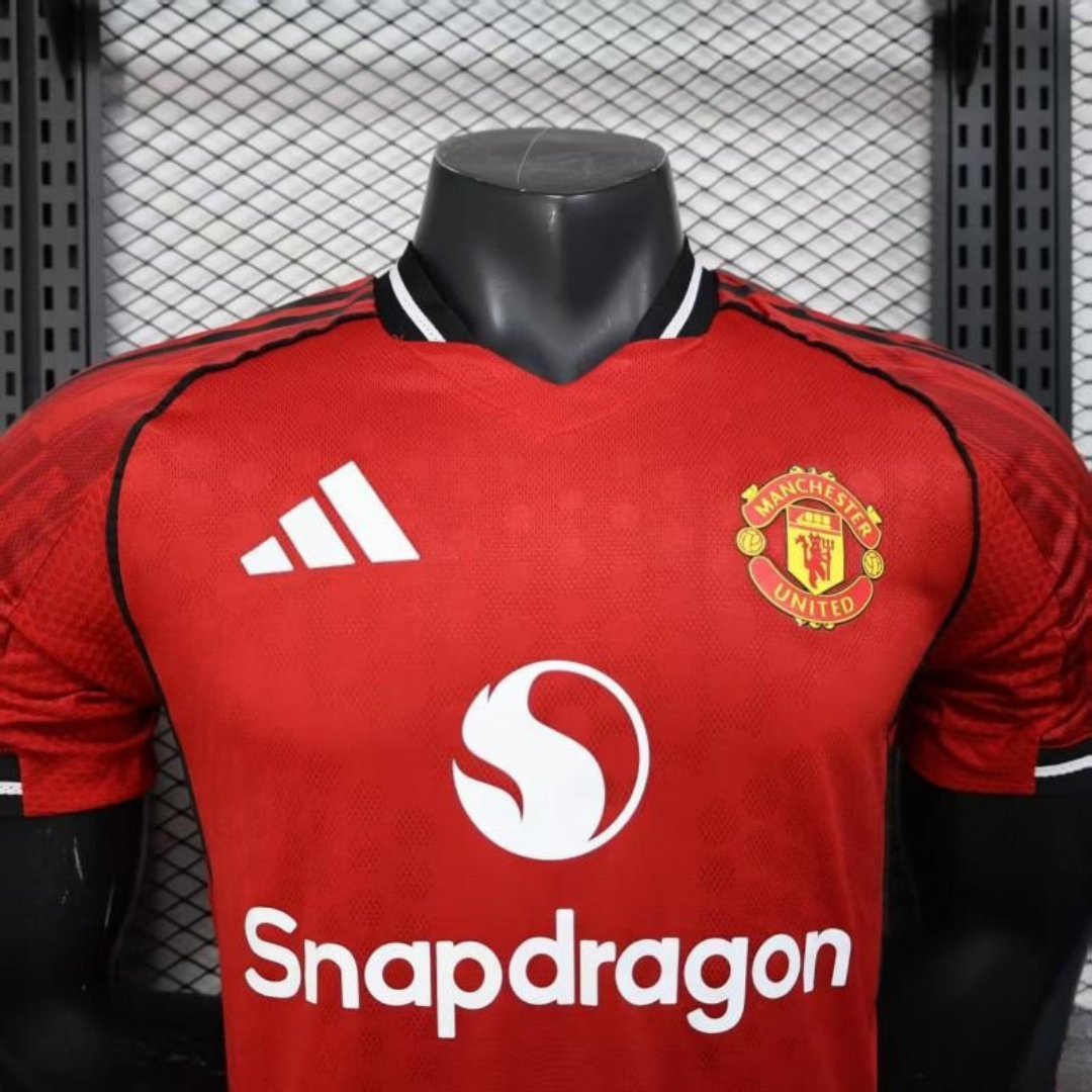 Manchester United 2025-2026 Home Short Sleeve Jersey Personalized PL Patch Collector