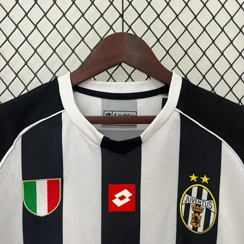 Juventus 2002-2003 Retro Home Short Sleeve Jersey #11 Nedved Personalized Rare UCL Final