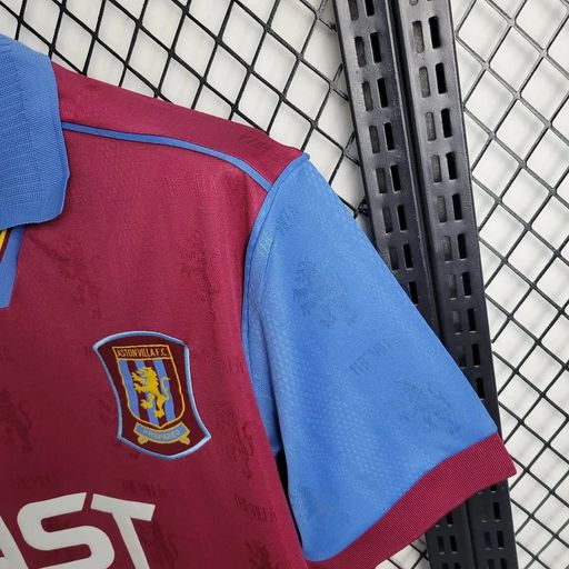 Retro Aston Villa 1995-97 Home Jersey #18 Yorke