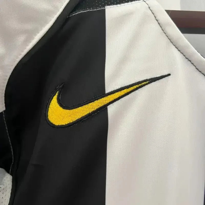 Juventus 2004-2005 Retro Home Short Sleeve Jersey Personalized Serie A UCL Patch Rare Collector