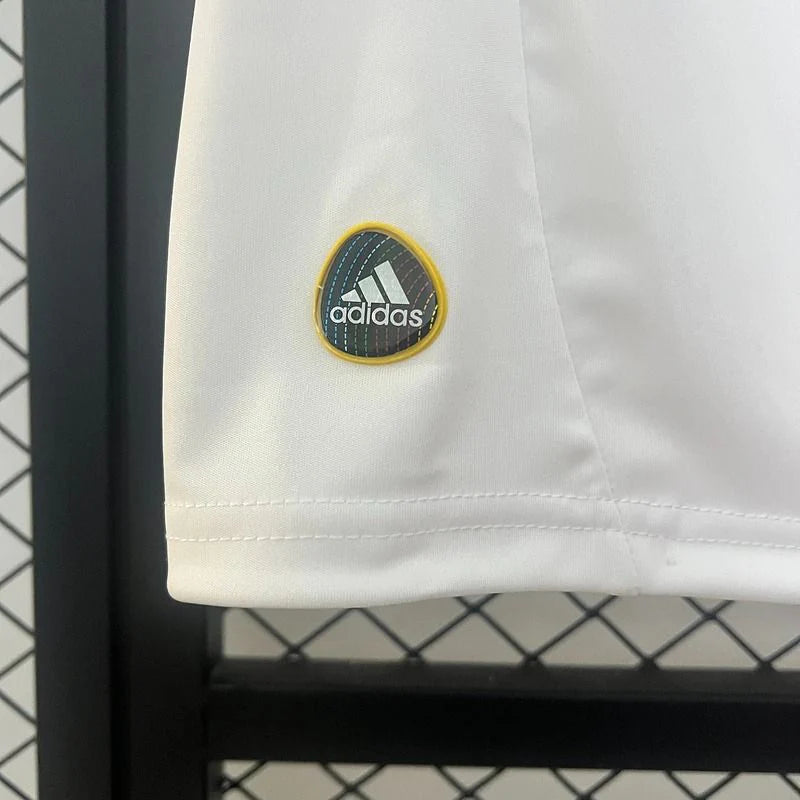 Olympique Lyonnais 2010-2011 Retro Home Short Sleeve Jersey Personalized Ligue 1 UCL Patch