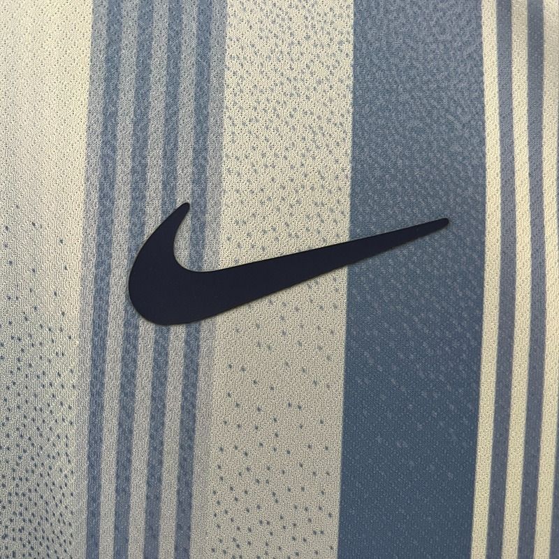 Tottenham Hotspur 2024–2025 Away Fan Jersey – Son #7