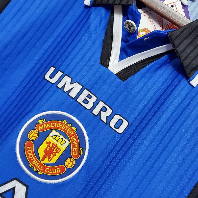 Manchester United 1996-1997 Retro Away Jersey Rare Collector Cantona Last Season