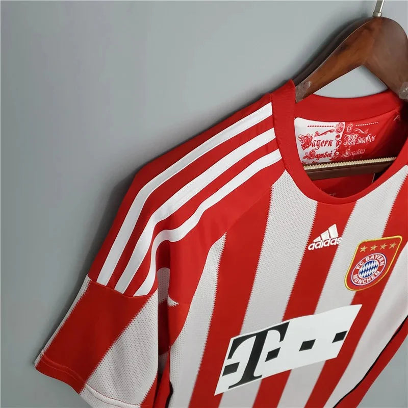 Bayern Munich 2010–2011 Retro Home Jersey – Ribéry #7