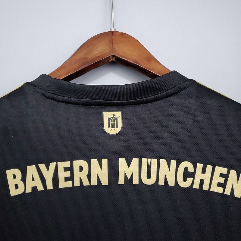 Bayern Munich 2021–2022 Away Jersey