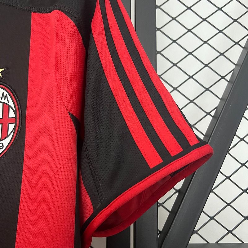Retro AC Milan 2003-04 Home Jersey Short Sleeve #15 Tomasson