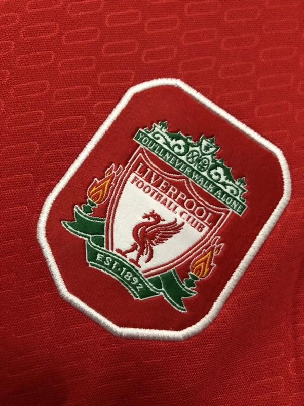 2004-2005 Liverpool Retro Red Home Short Sleeve Jersey #4 Hyypia Personalized PL Patch