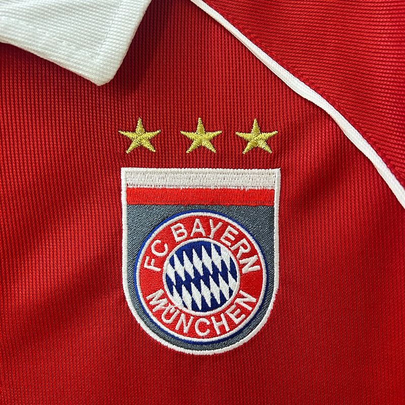 Bayern Munich 2005-2006 Retro Home Short Sleeve Jersey #13 Ballack Bundesliga Patch Personalized Rare