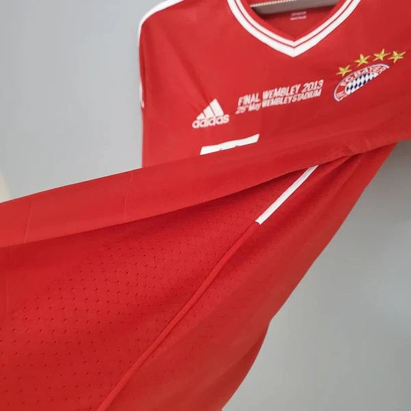 Bayern Munich 2013–2014 Retro Home Jersey – Mandžukić #9