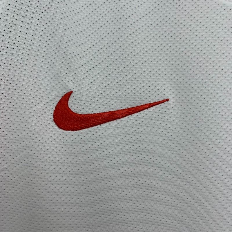 Manchester United 2010-2011 Retro Away Jersey #17 Nani Personalized PL Patch Rare