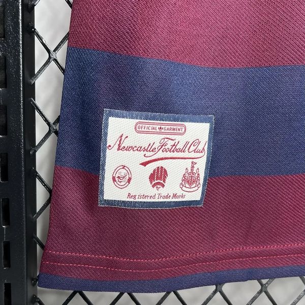 Newcastle United 1995-1996 Retro Away Jersey