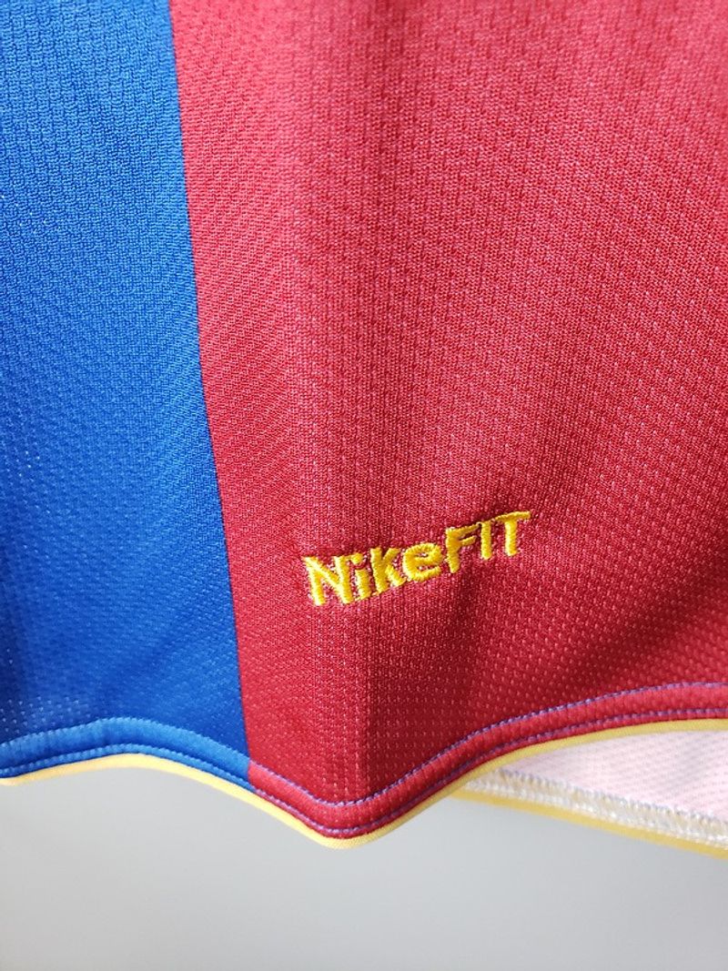 FC Barcelona 2007-08 Retro Home Jersey | #10 Ronaldinho | La Liga