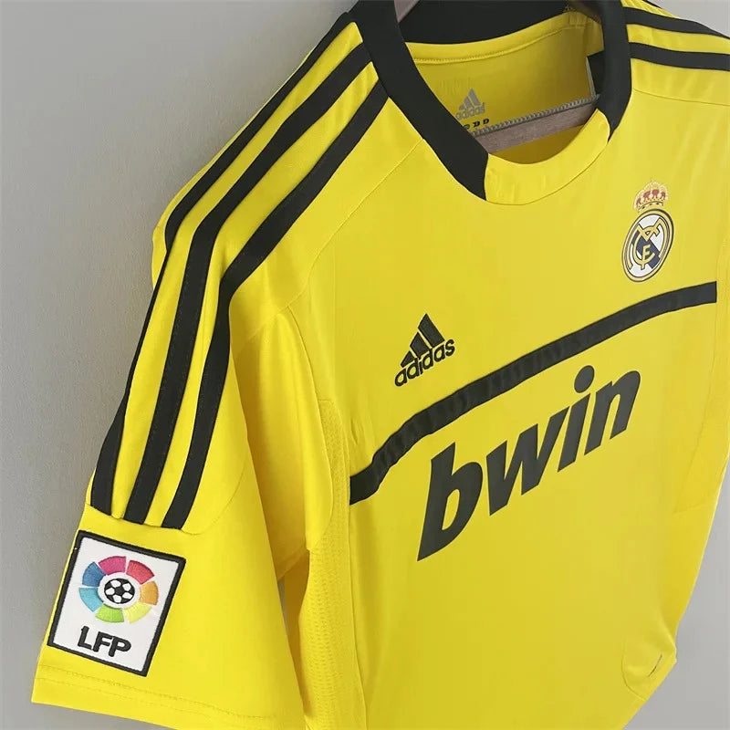 2011/12 Real Madrid Retro Goalkeeper Yellow Jersey #1 Casillas La Liga Patch