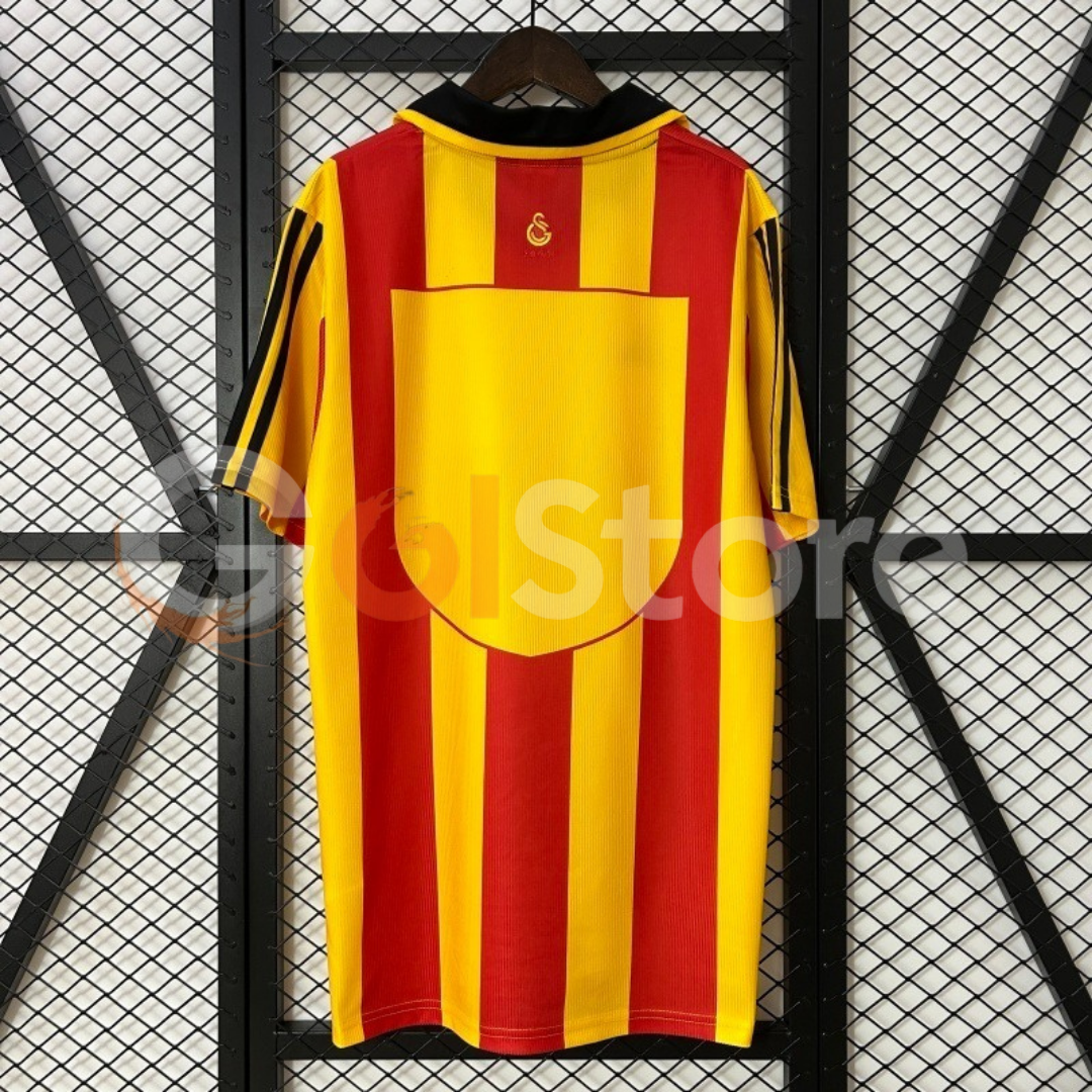 Galatasaray 1999-2000 Retro Home Short Sleeve Jersey Personalized