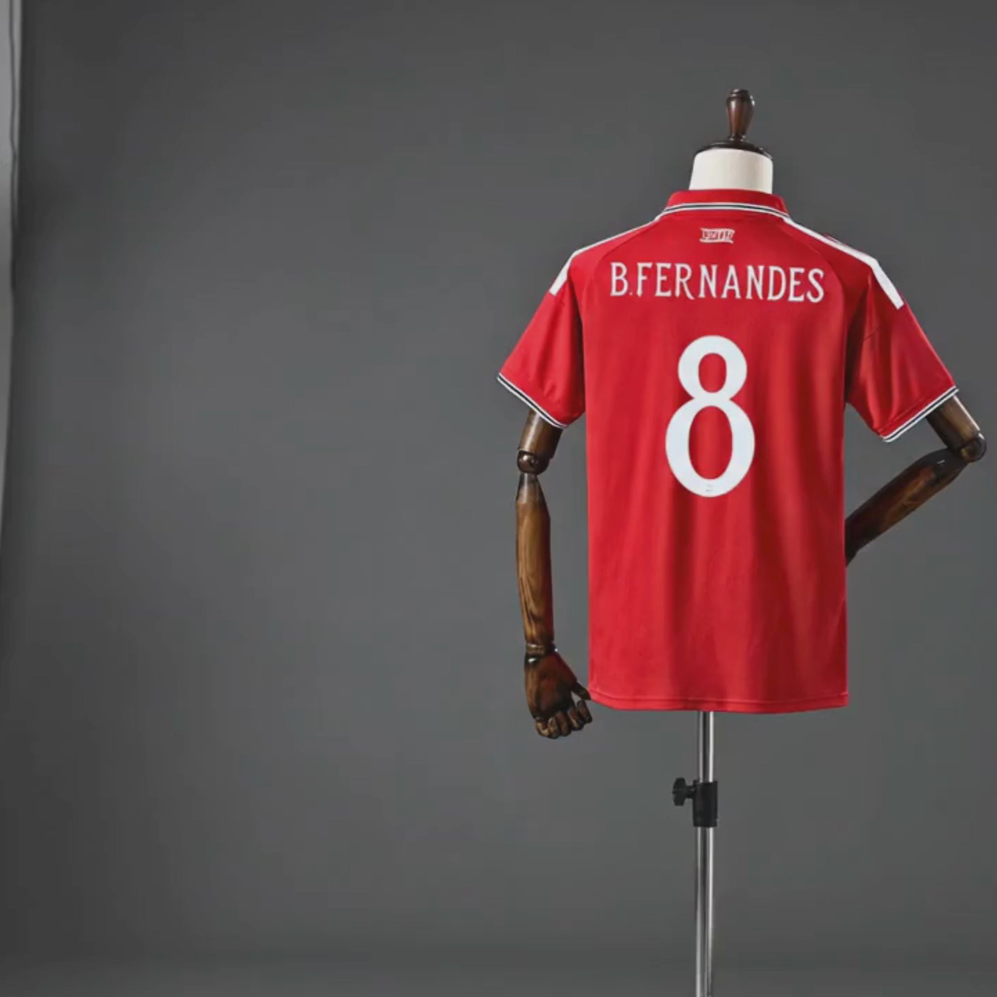 Maillot de football domicile unisexe à manches courtes Manchester United B.Fernandes n°8 26/27 – Édition Champions S–3XL