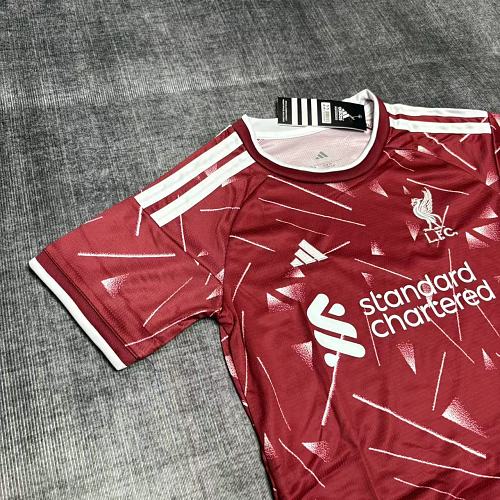 Liverpool 2026-2027 Kids Home Jersey Personalized PL UCL Patch Rare Collector Sizes 16-28