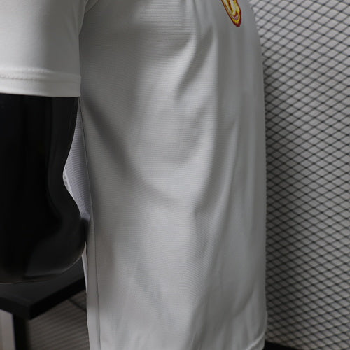 Manchester United 2026–2027 Pre-Match Pro Jersey