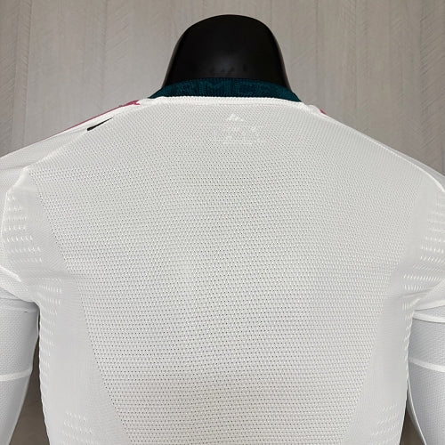 Maillot de football domicile Real Madrid à manches longues version joueur 2026/27 – Édition Match Unisexe Tailles S–3XL